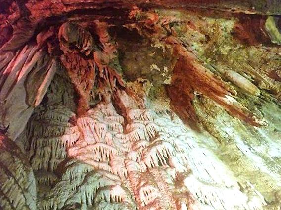 Explore the Fascinating Echo Cave near Apollo Bay: A Caving Experience